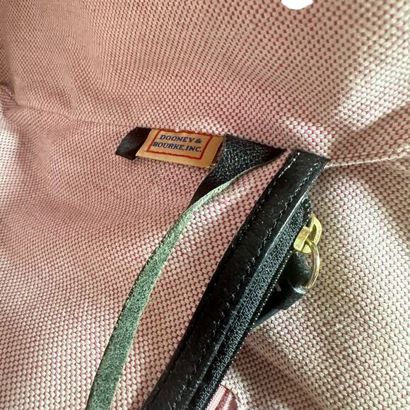 Dooney & Bourke Women's Leather Tote Bag - Black Spacious Shoulder Handbag - Picture 11 of 12